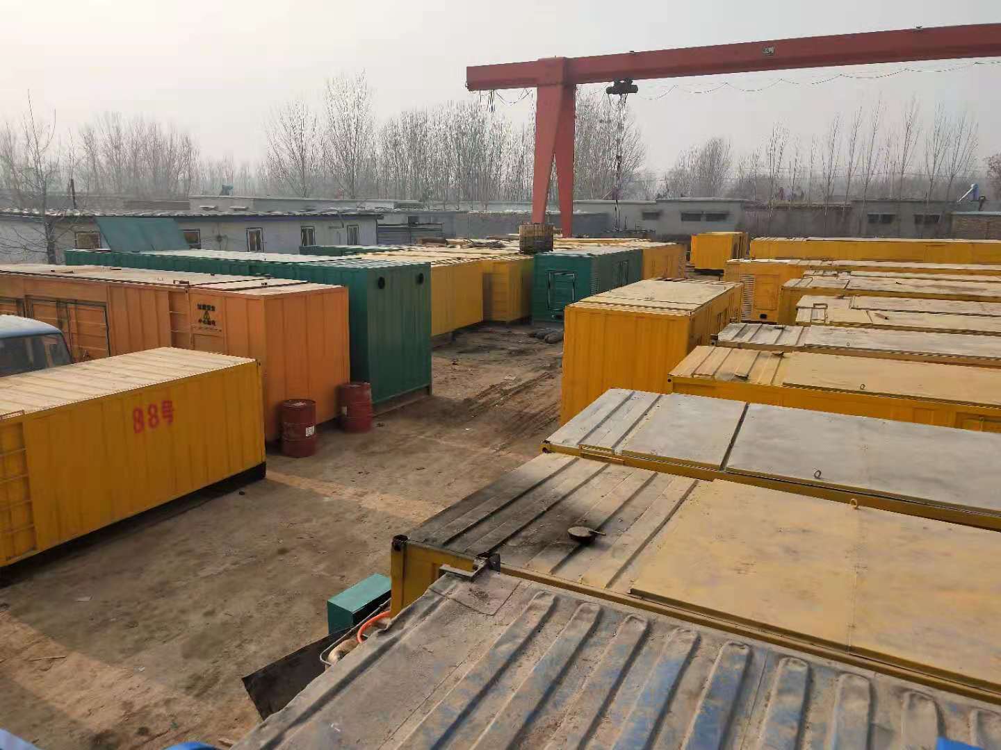 镜湖租赁发电机-灰尘、风沙对柴油发电机组造成哪些不良影响？